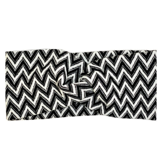 Knitted Headband Black & White zig zag stripes